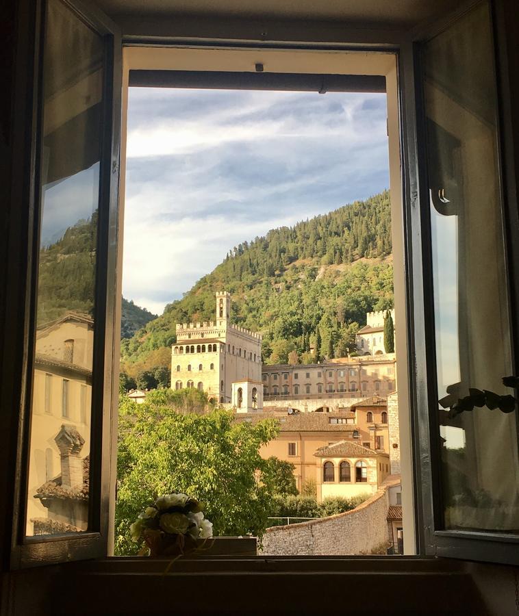 Hotel Porta Marmorea Γκούμπιο Εξωτερικό φωτογραφία