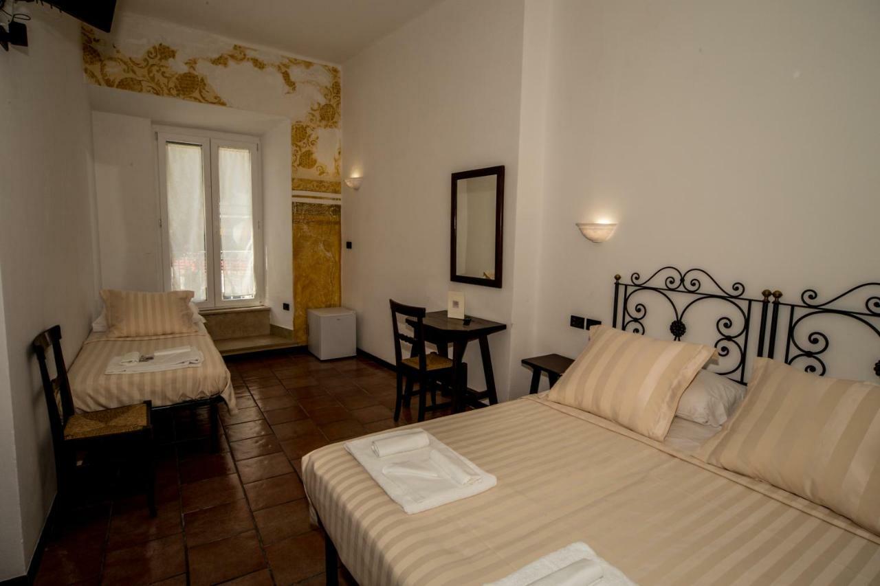 Hotel Porta Marmorea Γκούμπιο Εξωτερικό φωτογραφία